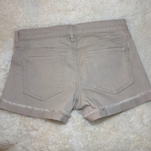 Mid Rise Express Shortie Shorts NWOT - Picture 3 of 3